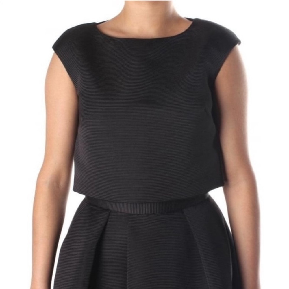 TED BAKER | Klowi Button Back Crop Top